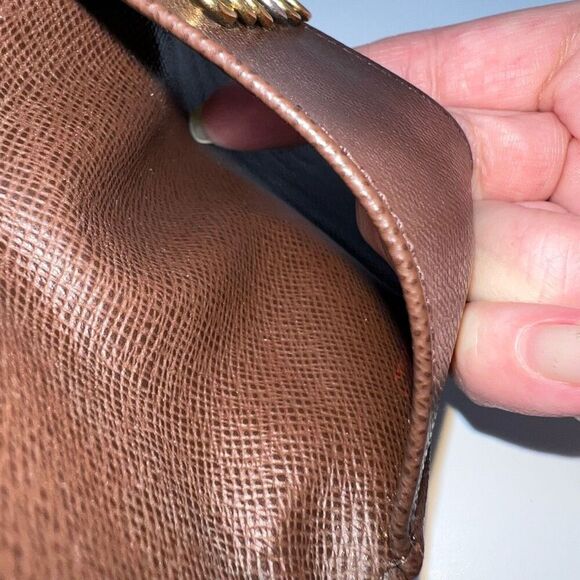 Louis Vuitton‎ Damier Ebene Multicles 6 Key Holder Code CT0026 - Picture 11 of 13